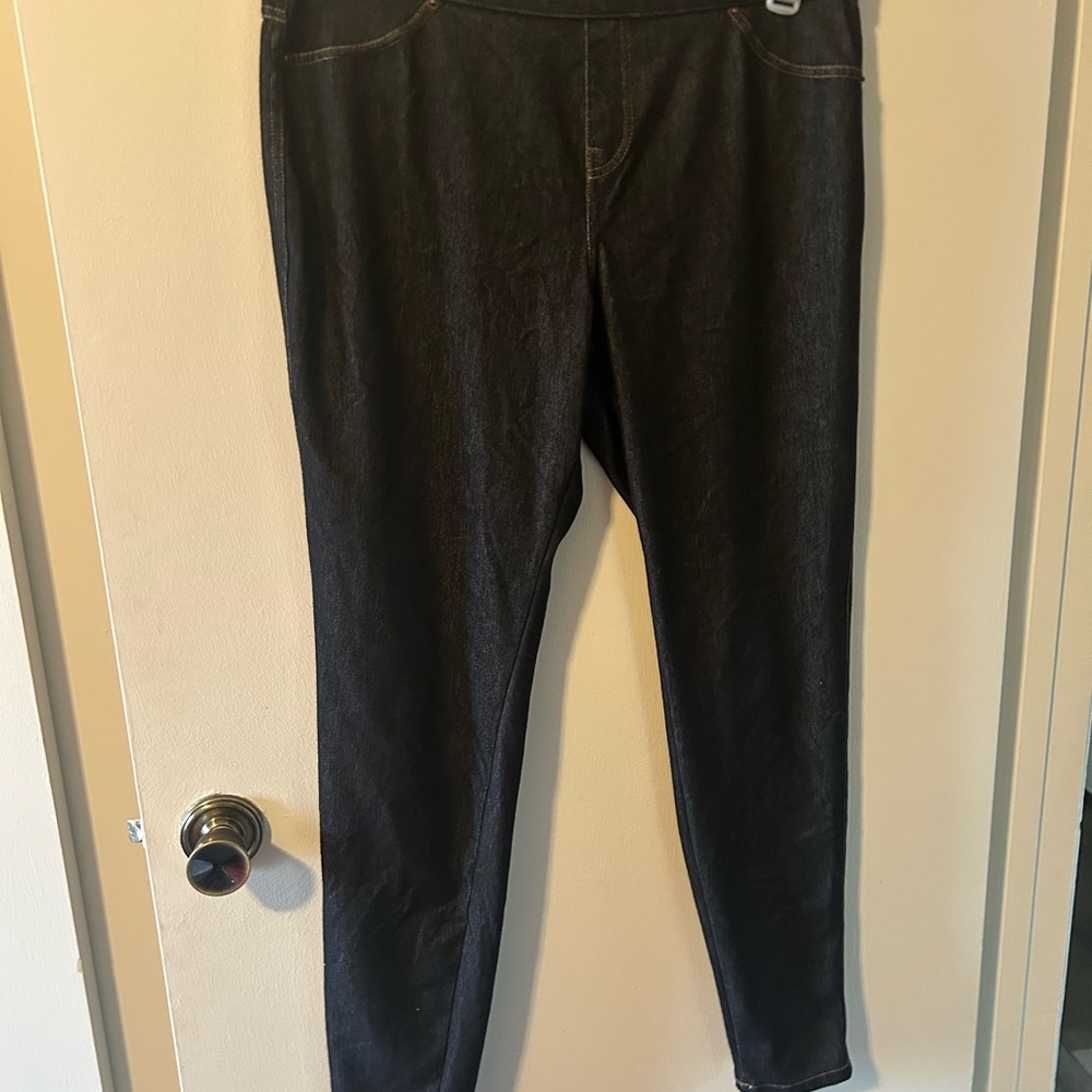Women’s jeggings